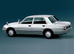 Nissan Crew 1993 года